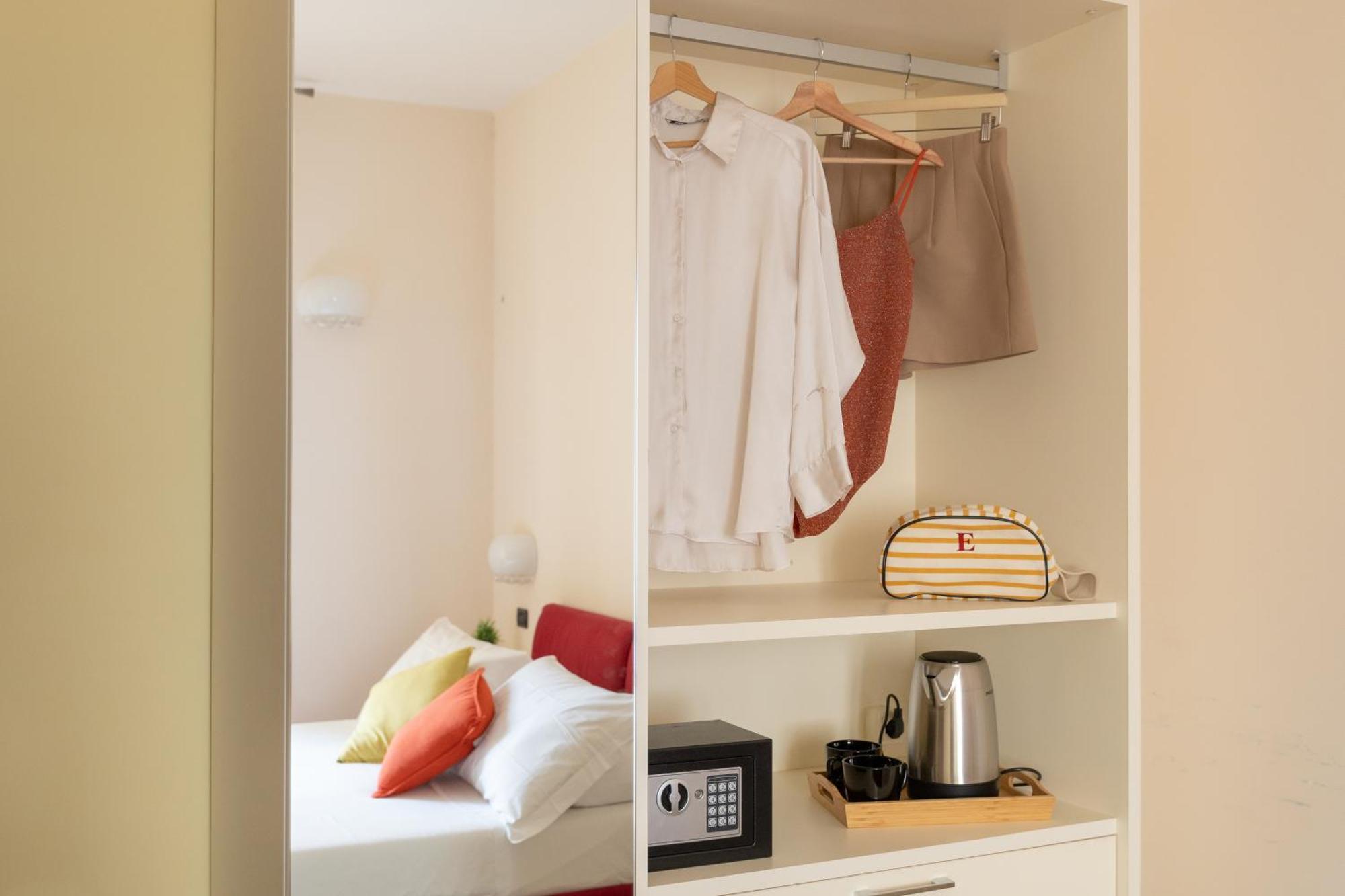 Comfort House Hotel Sorrento Bagian luar foto