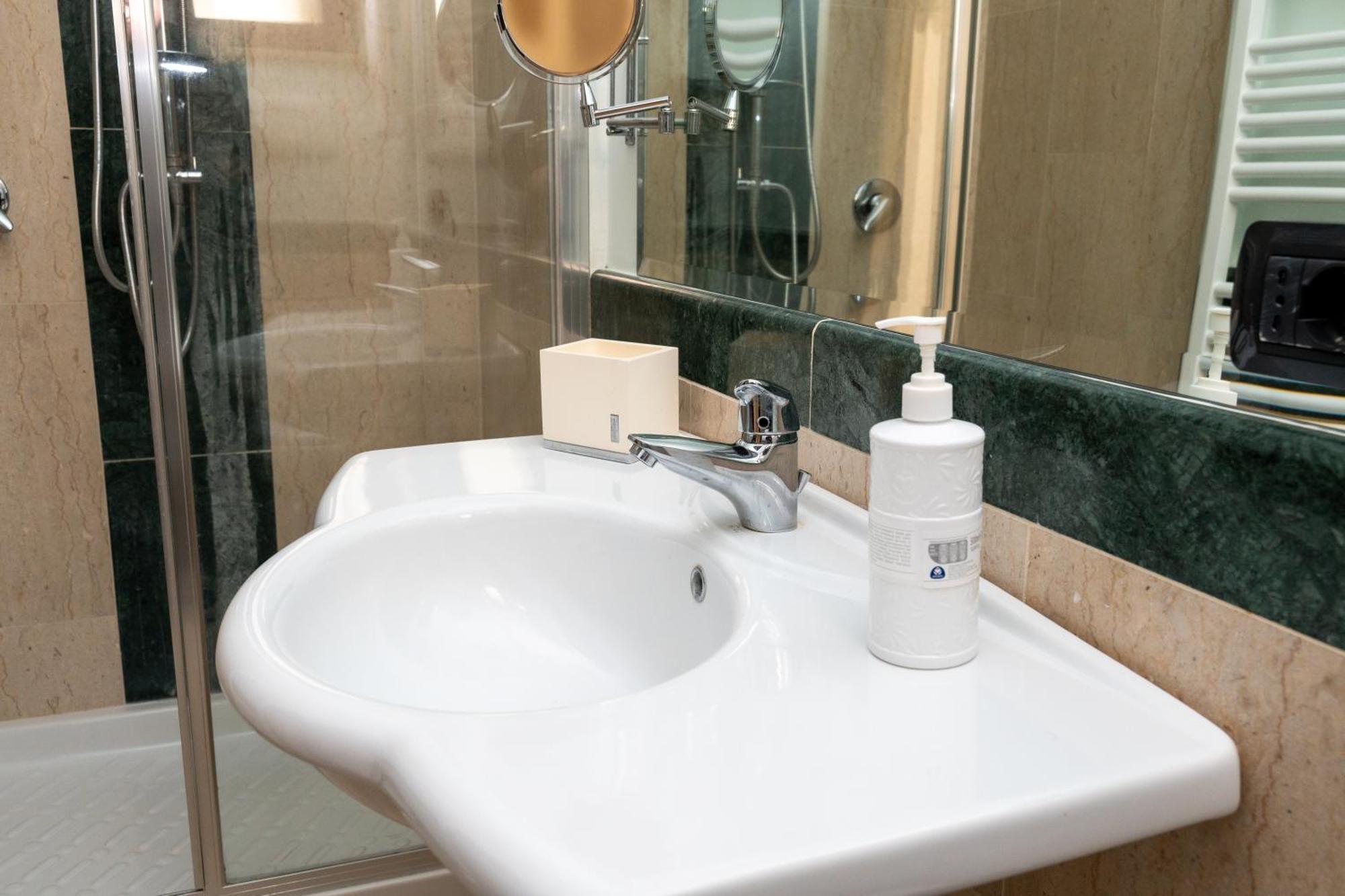 Comfort House Hotel Sorrento Bagian luar foto
