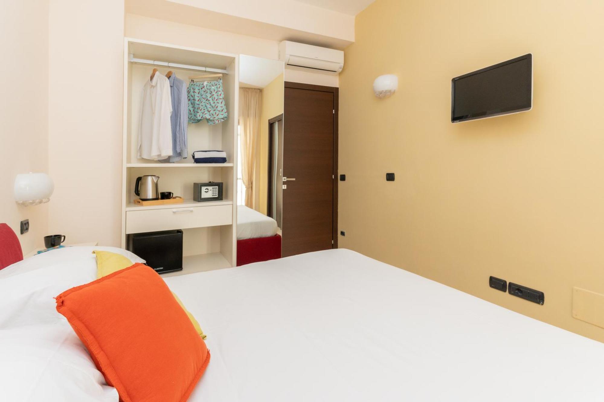 Comfort House Hotel Sorrento Bagian luar foto