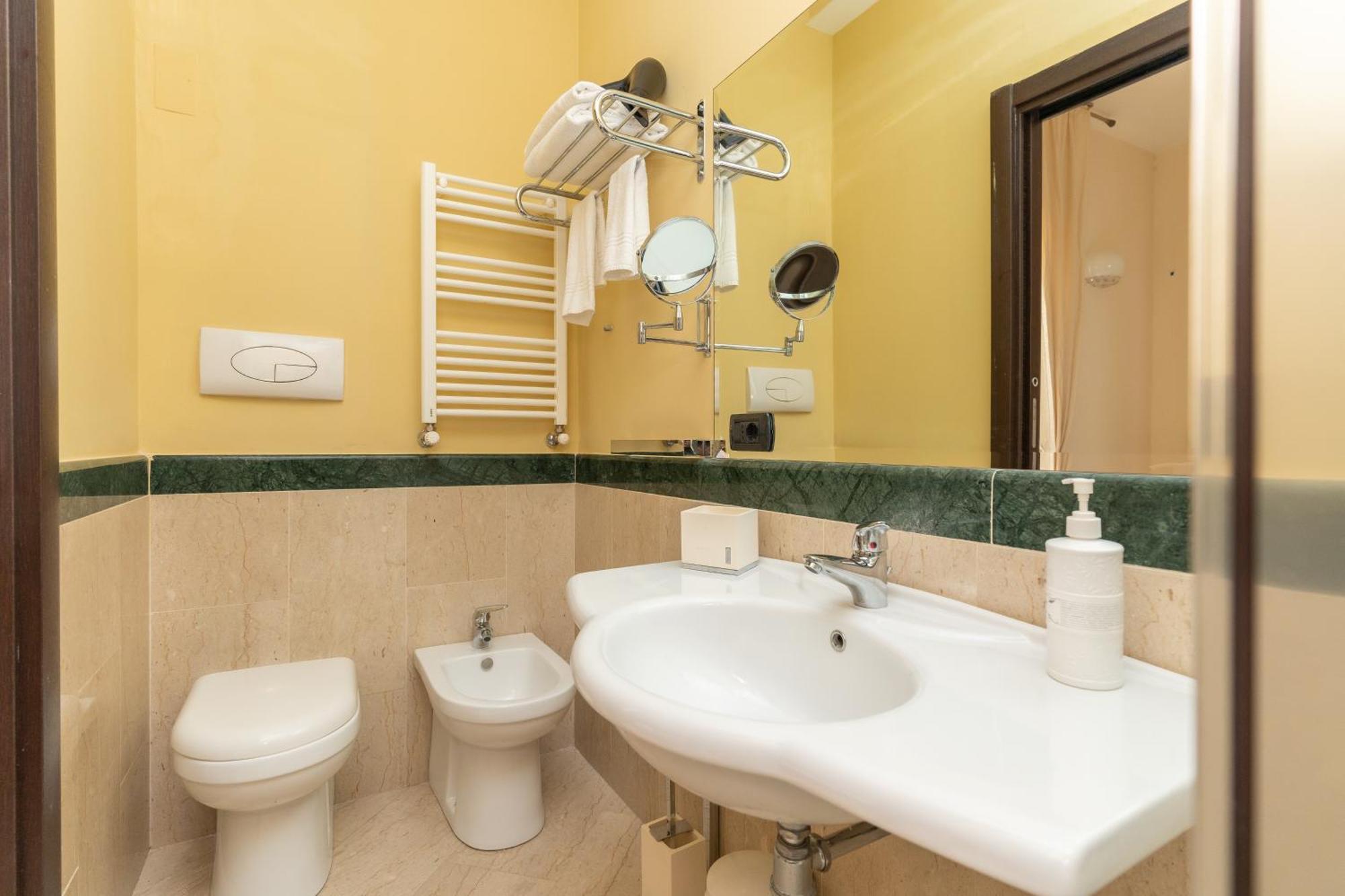 Comfort House Hotel Sorrento Bagian luar foto